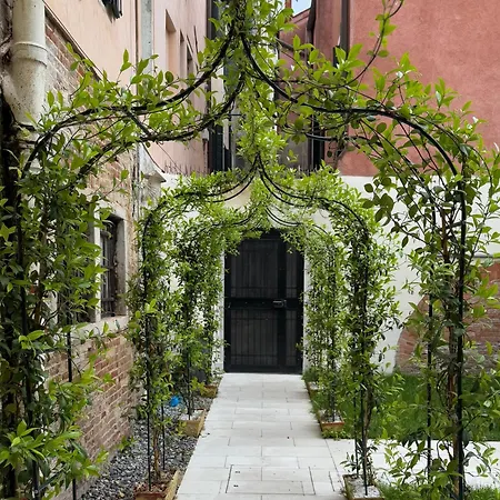 מלון דירות Qn