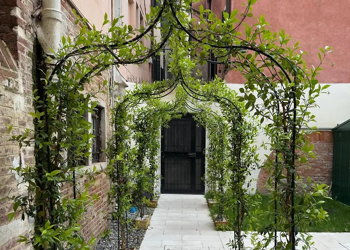 מלון דירות Qn