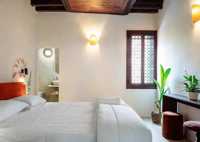 מלון דירות Qn 3*